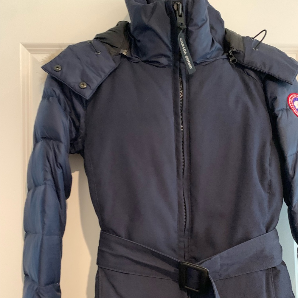 Canada goose Rowan belted parka size xs navy - Picture 3 of 13